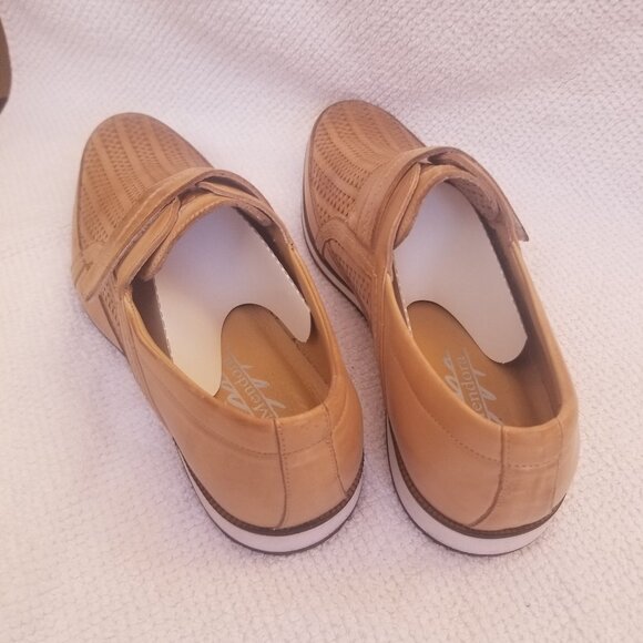 Men's New leather perforated loafers. - Picture 5 of 5